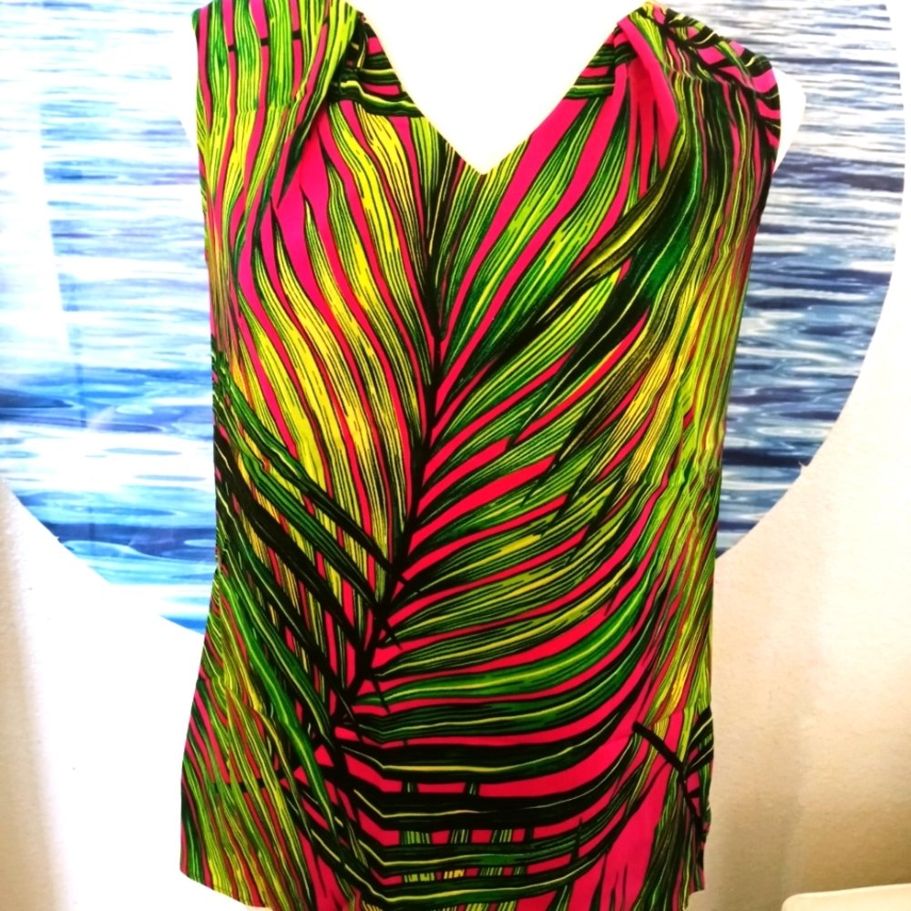 *Worthington Petite Sleeve Less Blouse Size PS B26-226